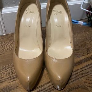 Christian Louboutin Paris Nude Heels Size 40